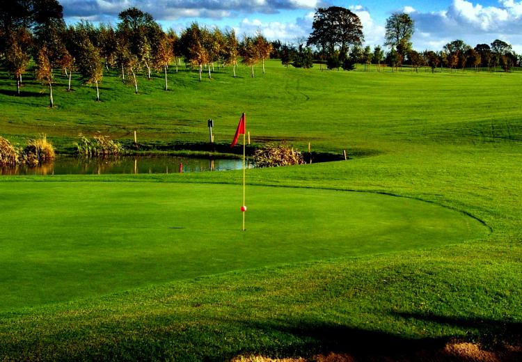 Killerig Golf Club: 2 Green Fees