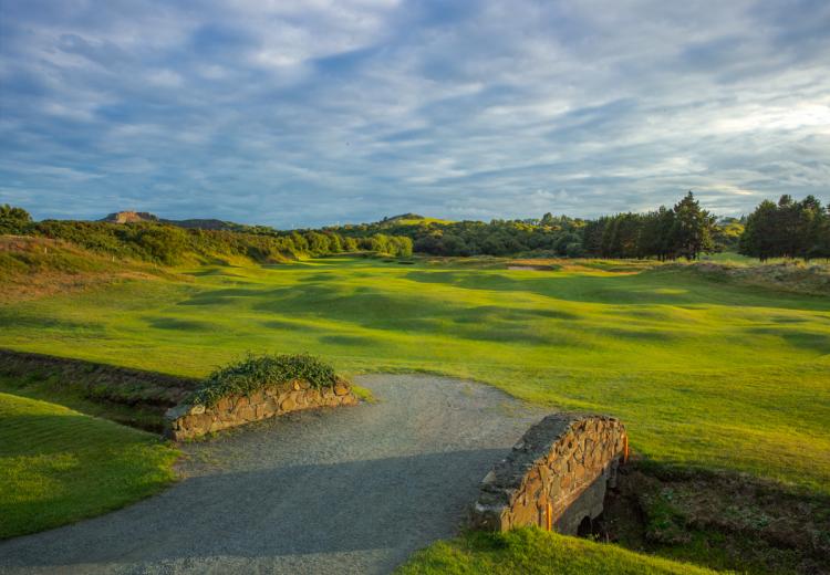 Arklow Golf Links 2 Green Fees + A Buggy
