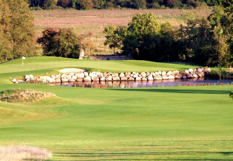 Dunmurry Springs Golf Club 2 or 4 Green Fees + Trolleys