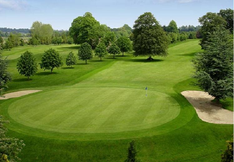 Royal Tara Golf Club: 2 Green Fees