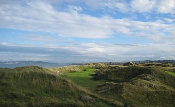 Corballis Links Golf Club: 2 or 4 Green Fees  (47% OFF)